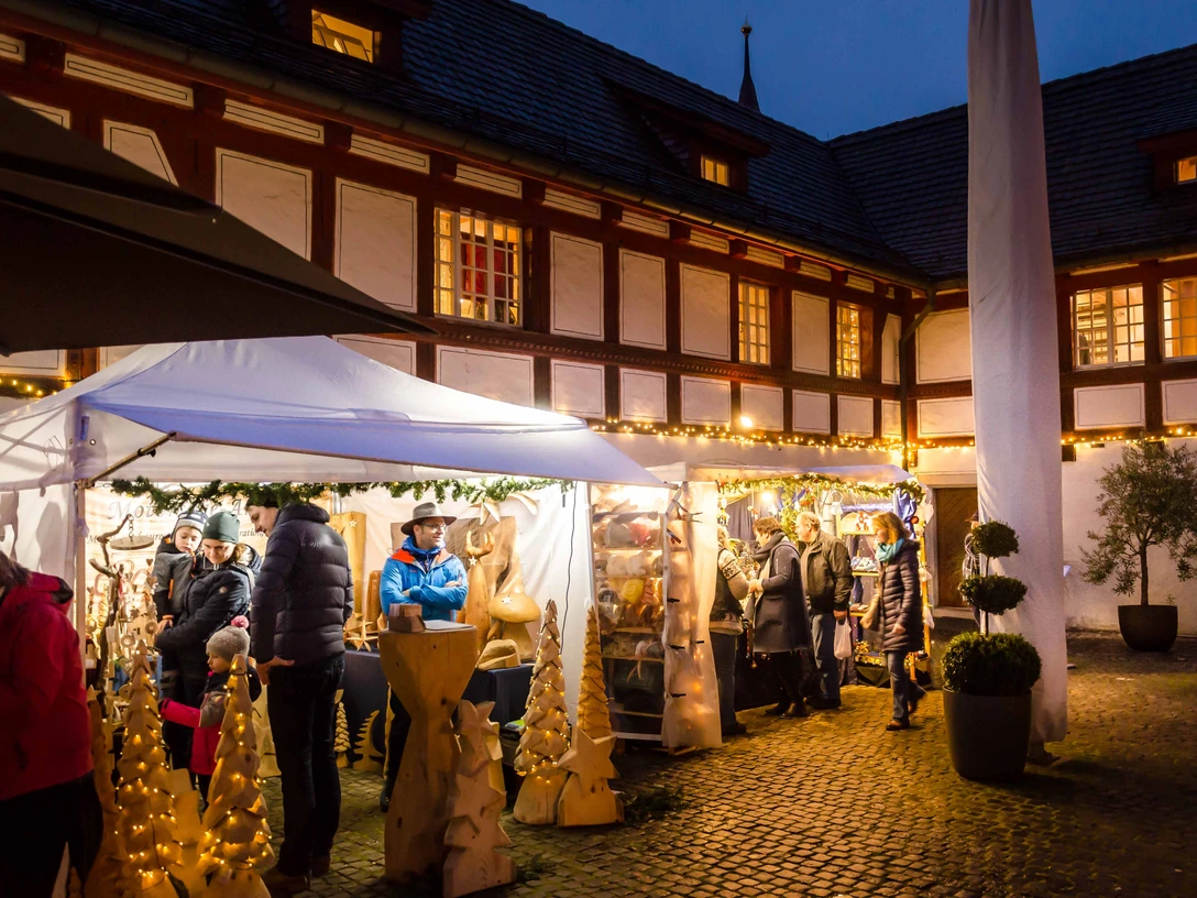 Weihnachtsmarkt, Schloss Wyher Ettiswil
