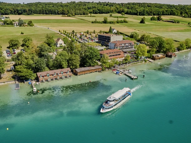 Meisterschwanden_Seerose_Hotel_Drohnenaufnahme