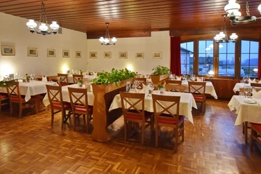 Seengen_Hallwyl_Restaurant_1