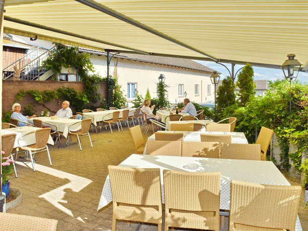 Seengen_Hallwyl_Terrasse