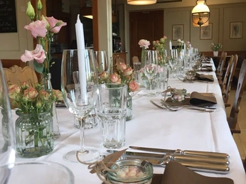 Beinwil am See_Marias Esszimmer_ (9)