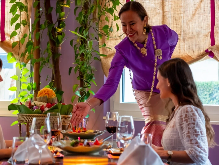 Meisterschwanden_Seerose_Samui Thai_Neu (1)