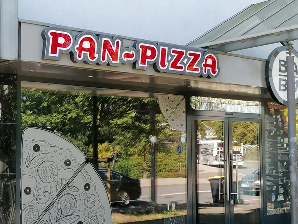 Baba-Burger Pizza.jpg