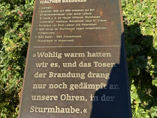 Kunststele Walther Baedeker