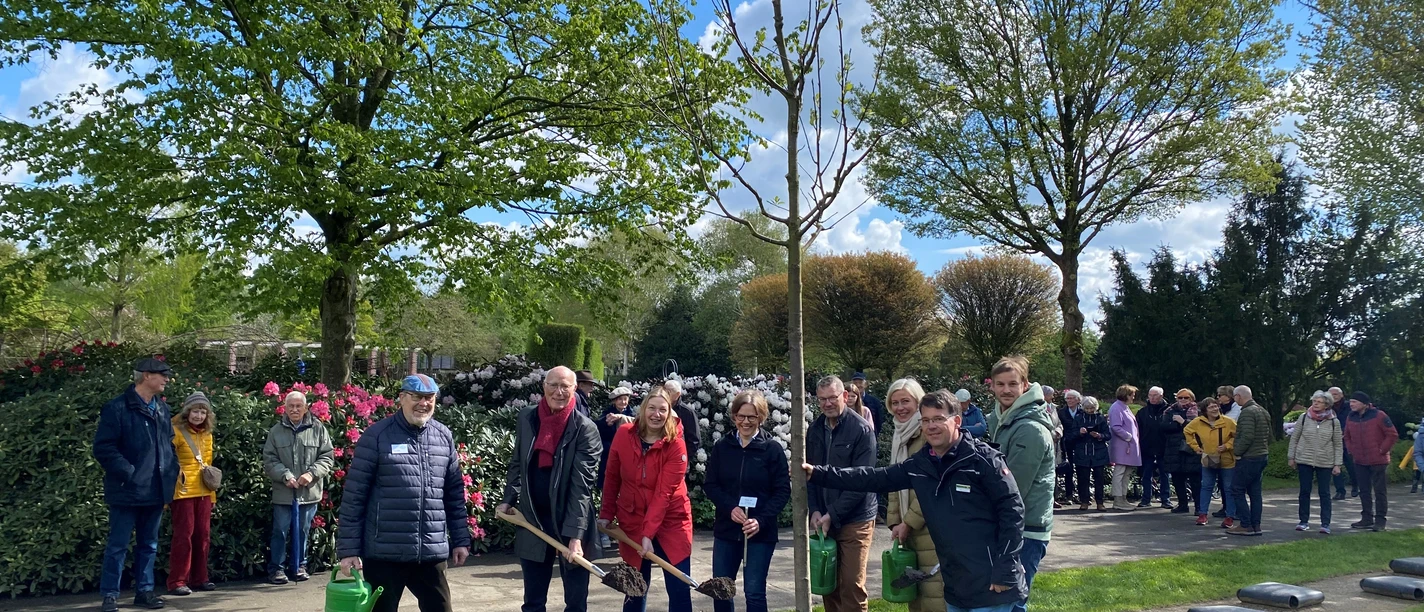 Pflanzung Baum des Jahres_01.jpg