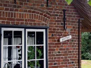 © Sölring Museen_Altfriesisches Haus seit 1640 Wattseite.jpg