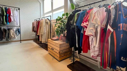 2024-10-12-heide-stadtmarketing-vintage-vibes-titel-jana-luebker.jpg