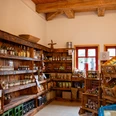 Innenansicht Hofladen.jpg Innenansicht Hofladen Mühlenmuseum
