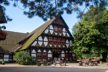 Trachtenhaus Gastronomie Mühlenmuseum.jpg Trachtenhaus Gastronomie Mühlenmuseum