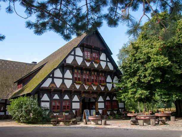 Trachtenhaus Gastronomie Mühlenmuseum.jpg Trachtenhaus Gastronomie Mühlenmuseum