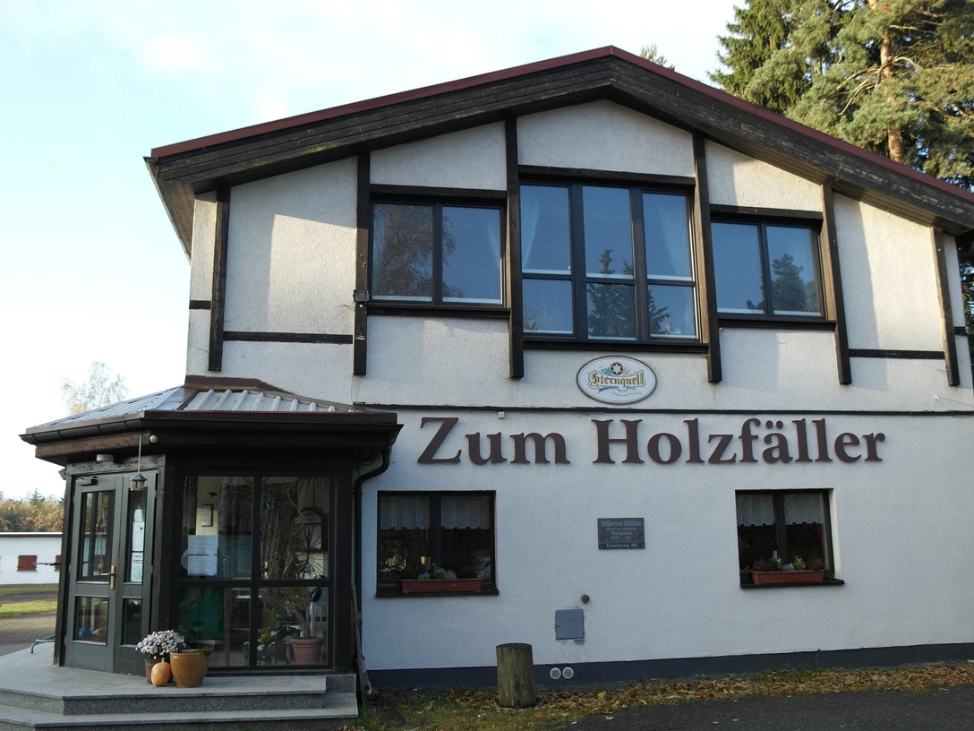 Eingang Gaststätte und Bundeskegelbahn