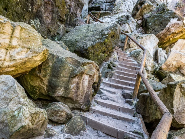 Stiege in den Schwedenlöchern Stiege in den Schwedenlöchern
