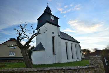Kirche in Burkersdorf (Harth-Pöllnitz)