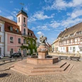 Marktplatz in Wurzen mit Ringelnatz-Brunnen