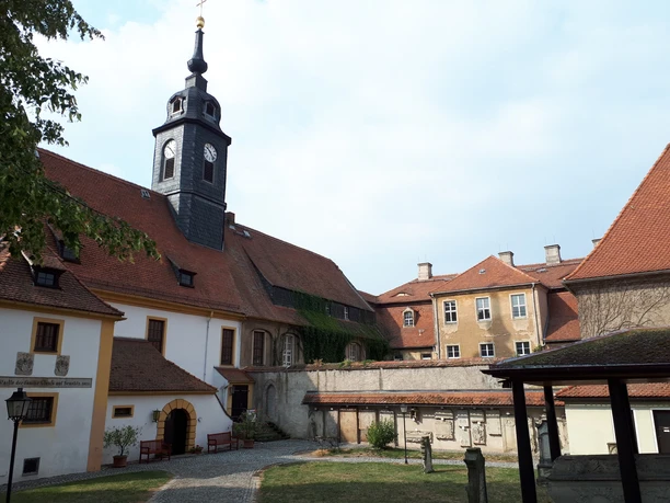 Außenansicht Schlosskirche