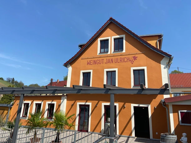 Außenfassade Weingut Außenfassade Weingut