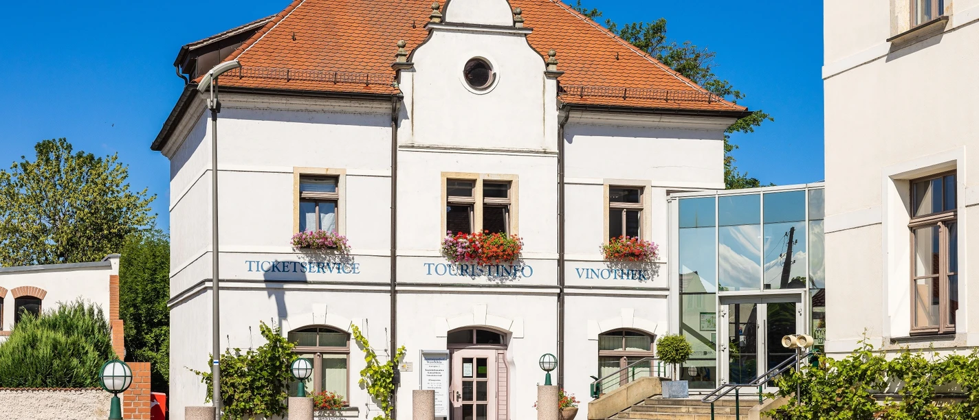 Touristinformation Weinböhla