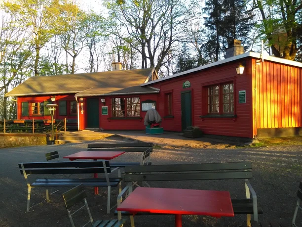 Bergbaude auf dem Geisingberg