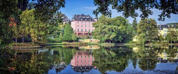 Panoramablick Goldner Anker