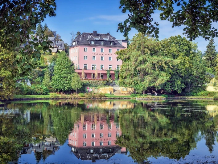 Panoramablick Goldner Anker