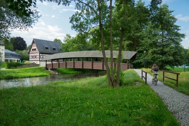 Altes Gut und Elsterbrücke in Weischlitz
