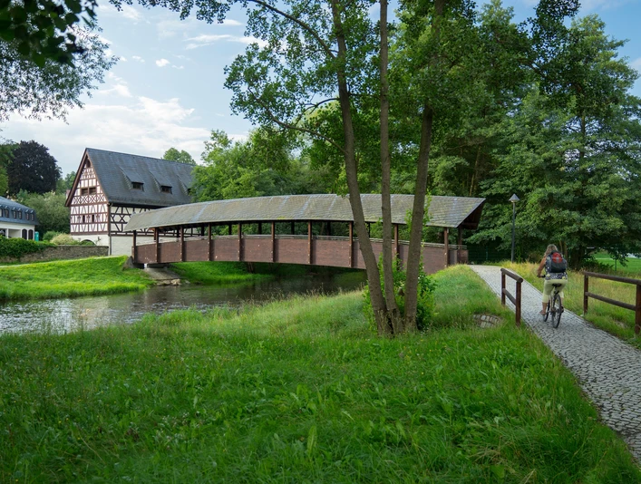 Altes Gut und Elsterbrücke in Weischlitz