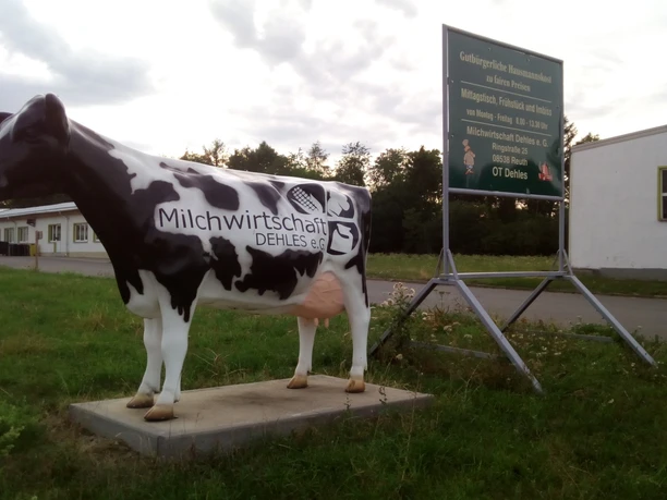 Einfahrt zur Kantine Dehles