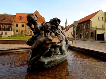 Schildbürgerdenkmal in Schildau ©W. Siesing