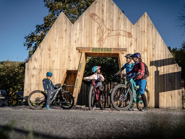 Start-Zielportal Blockline am Haltepunkt Holzhau