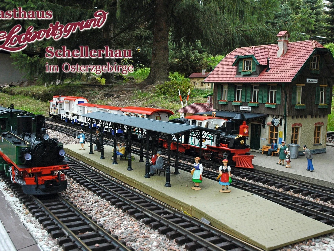 Garteneisenbahn am Hotel Lockwitzgrund