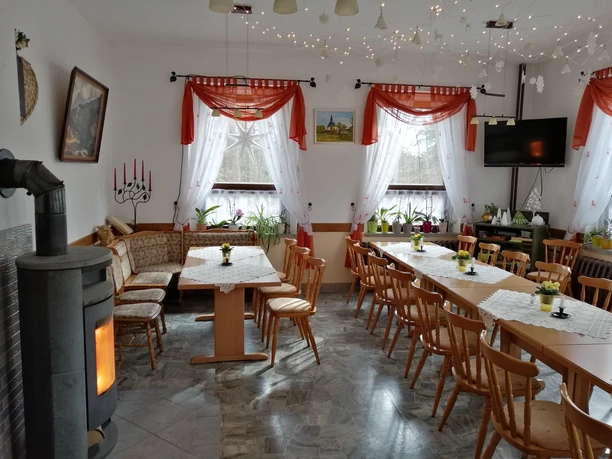 Gasthof Drei Tannen Langenwetzendorf - Gaststube