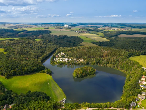Aumatalsperre mit Naturcampingplatz