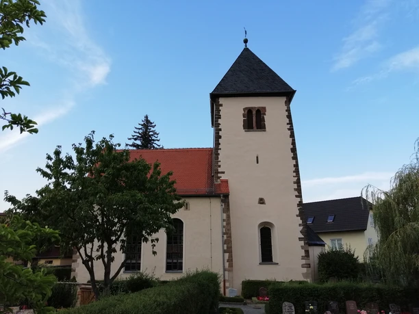 Kirche in Alt-Lusan