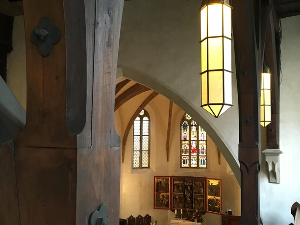 Blick zum Flügelaltar in der Marienkirche