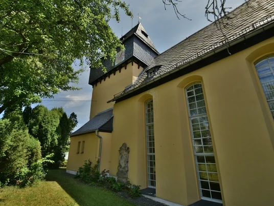 Wehrkirche Pöllwitz