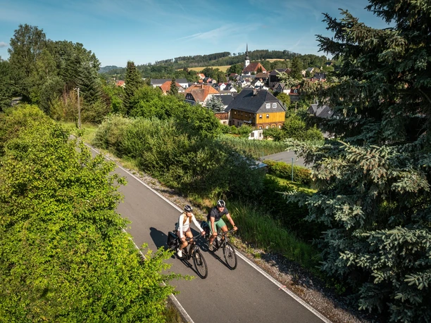 Blick vom Bahnradweg Oberlausitz nach Cunewalde