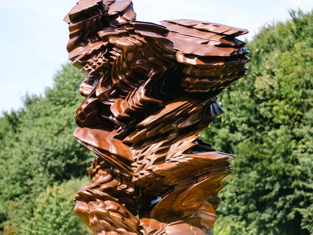 Tony Cragg, Stack, 2019; Courtesy: Buchmann Galerie Berlin und Tony Cragg