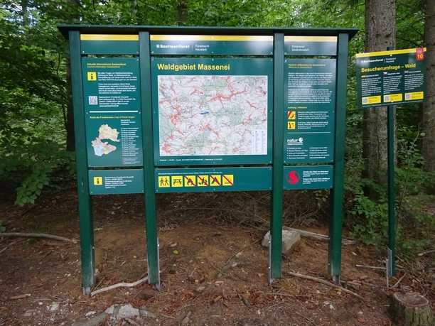 Informationstafel am Großen Stern