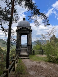 Elbwarte - Sandsteinpavillion