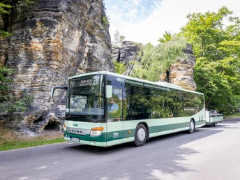 FahrradBUS bei Tísa in der Böhmischen Schweiz