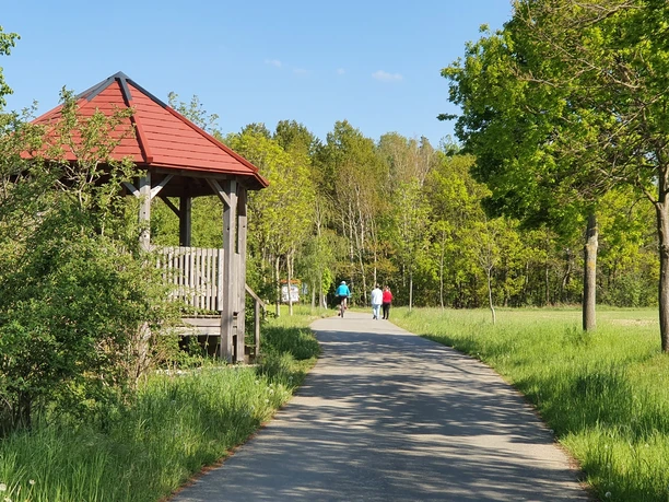 Lusthäuschen am Sonnenrundweg Langenwolschendorf