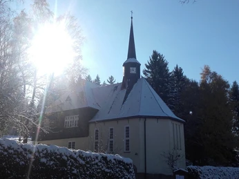 Paul-Gerhardt-Kirche Schnarrtanne