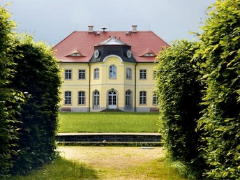 Schloss und Schlosspark Königshain