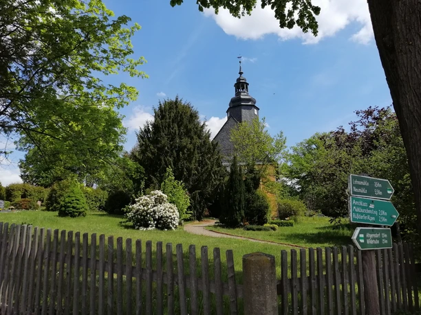 Kirche in Tschirma