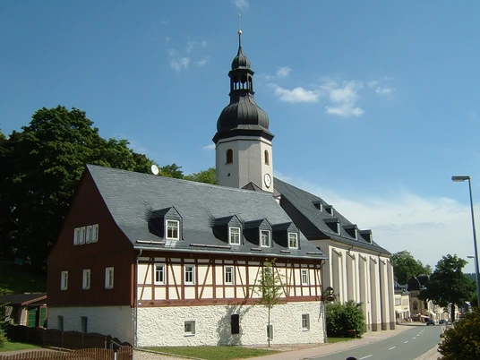 Schönheide im Erzgebirge in Sachsen, Germany - Kirche von 1773 und Bürstenmuseum