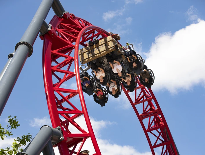 Achterbahn Dynamite im Freizeitpark Plohn