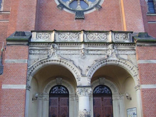 Portal der Lutherkirche