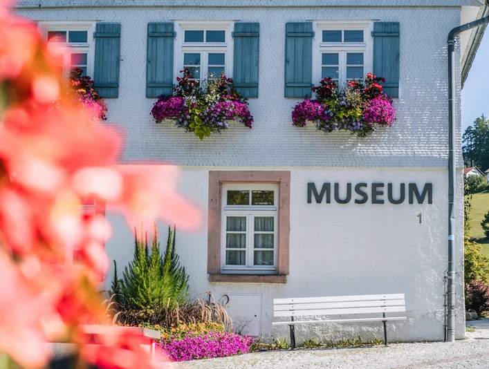 Außenansicht von Hauffs Märchenmuseum