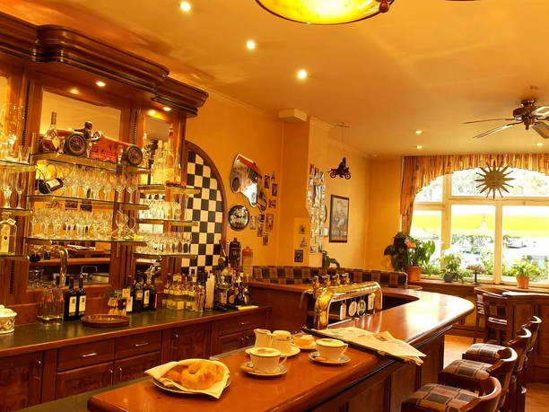 Hotel Restaurant Schlosschänke, Bar