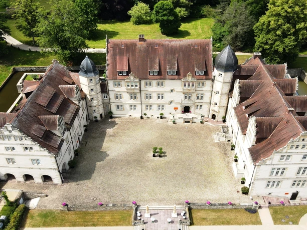 Schlosshotel Münchhausen Außenansicht